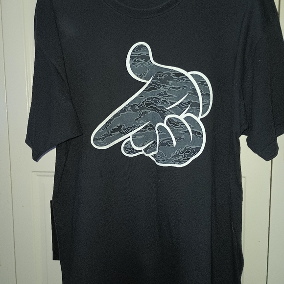 Crooks & Castles - Picture 3 of 3